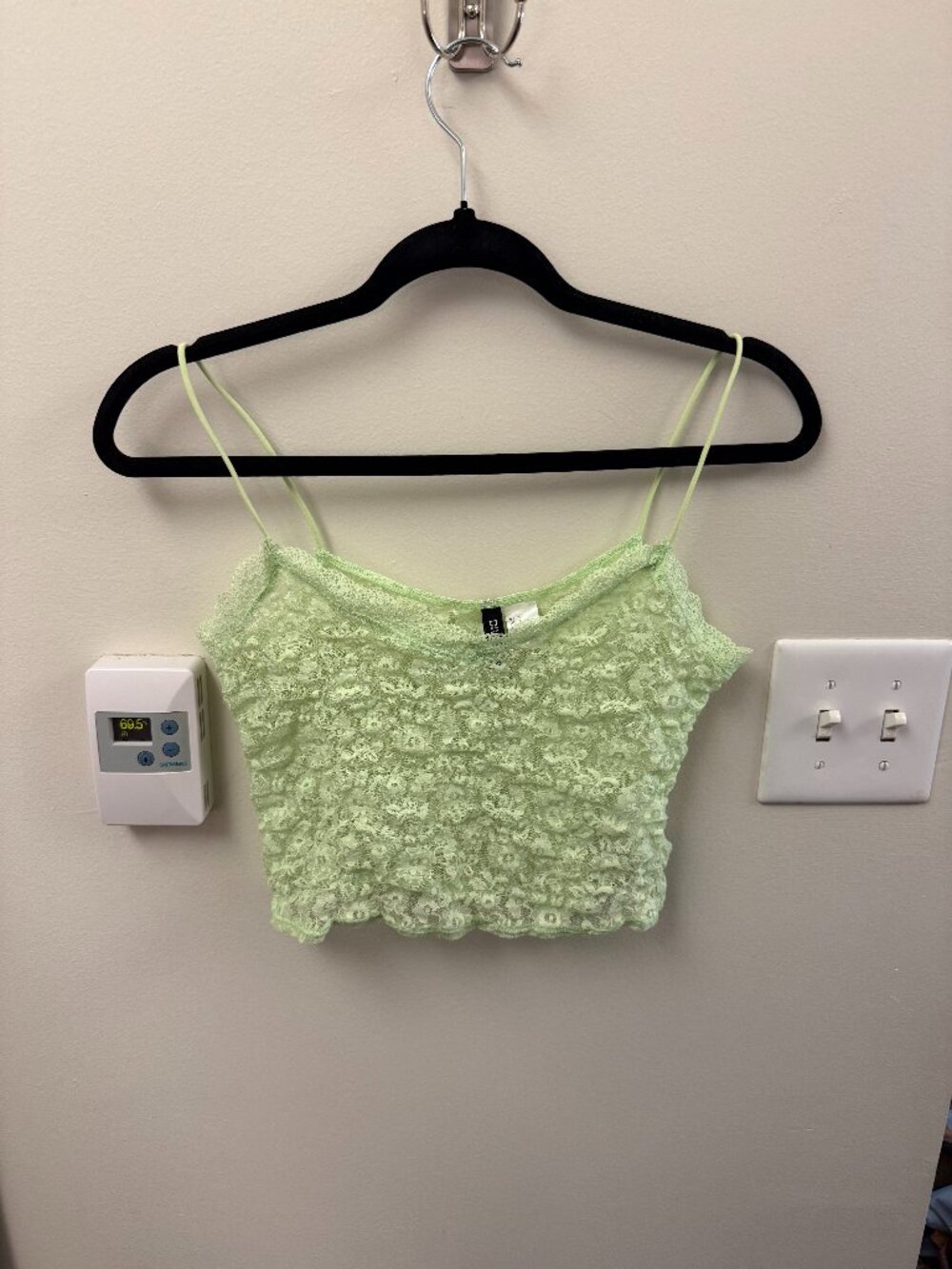 light green lace crop tank top